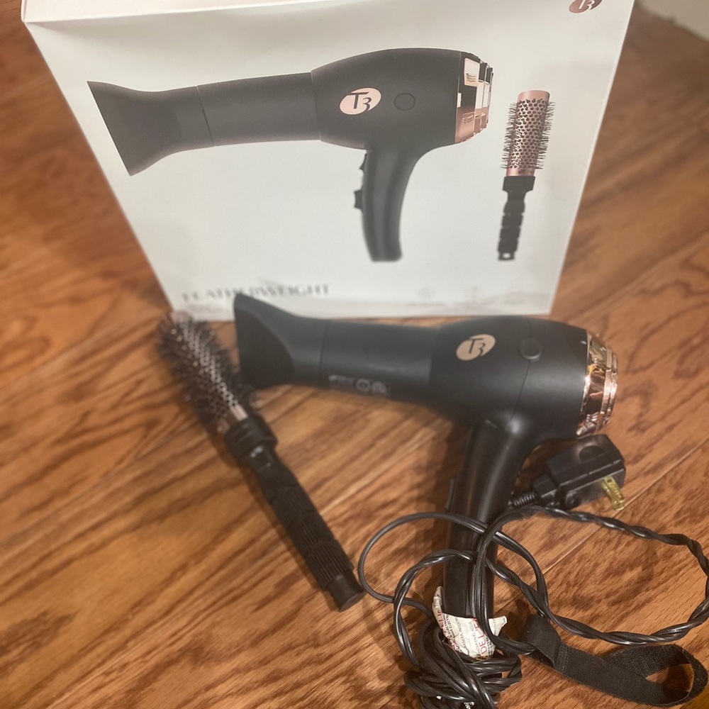 T3 Featherweight Dryer Set